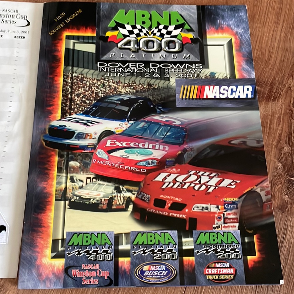 MBNA 400 Platinum Dover Downs International Speedway June 1,2&3, 2001. Magazine